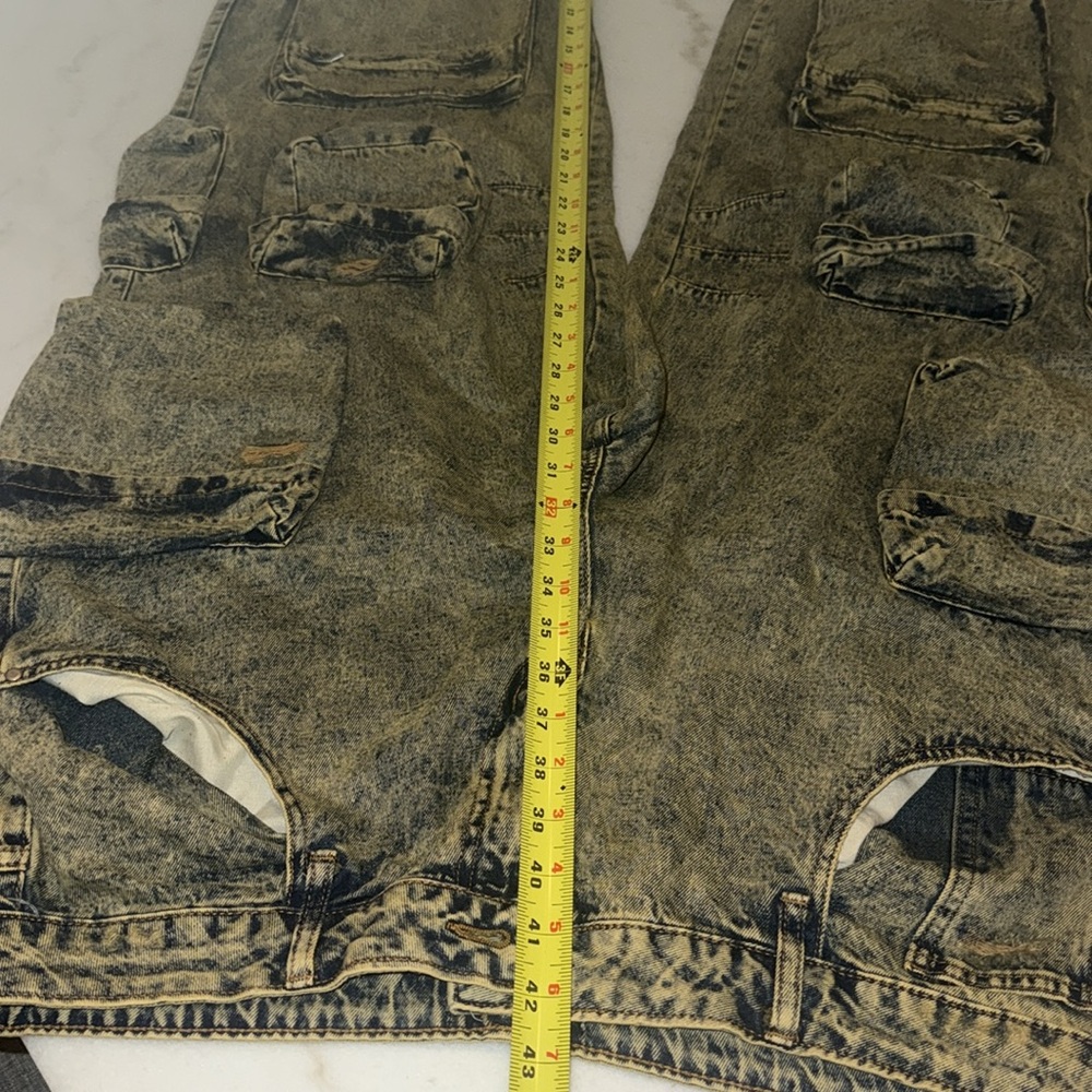 Distressed Boot Cut Jeans-NWT - Picture 5 of 6